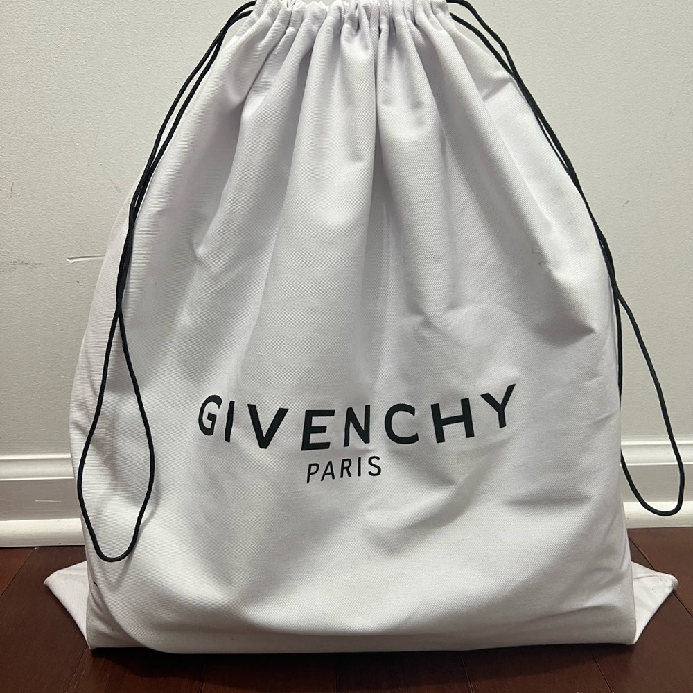 Givenchy Obsedia Grained Leather Medium Satchel I… - image 2